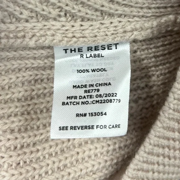 The Reset R Label Must Have V Neck Wool Sweater Balloon Sleeve Natural Size S - Picture 7 of 8